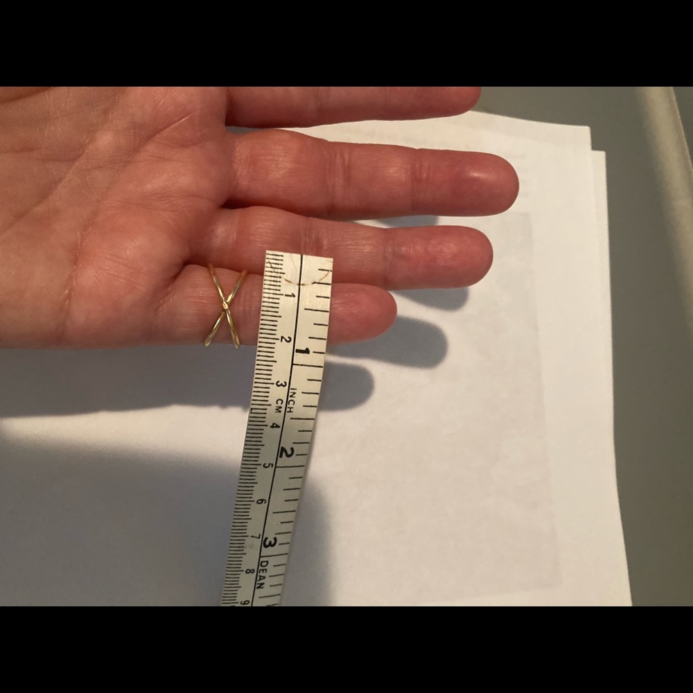 Fashion Ring - Picture 4 of 4